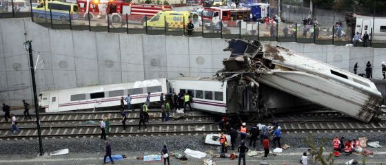 Accident feroviar la New York: cel putin sapte morti si aproximativ 12 raniti