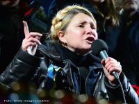 
	Iulia Timosenko a acceptat oferta lui Merkel. Pleaca in Germania pentru ingrijiri medicale
