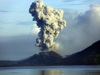 Evacuari in sudul Chile, in urma eruptiei Vulcanului Calbuco, prima din ultimii 43 de ani