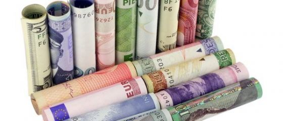 BCE: Romanii au circa 100 mil. euro depozitate in bancile cipriote. Cine sunt strainii care au cei mai multi bani blocati pe insula