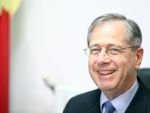Surpriza la Fondul Proprietatea. Fostul ambasador al SUA Mark Gitenstein candideaza pentru un loc in Comitetul Reprezentantilor