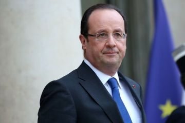 Hollande vrea sa impoziteze cu 75% salariile foarte mari din companiile franceze