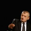 Cum vrea Sorin Oprescu sa-i disciplineze pe soferi. Capitala va fi impanzita de separatoare intre benzi, care sa impiedice intoarcerea nepermisa