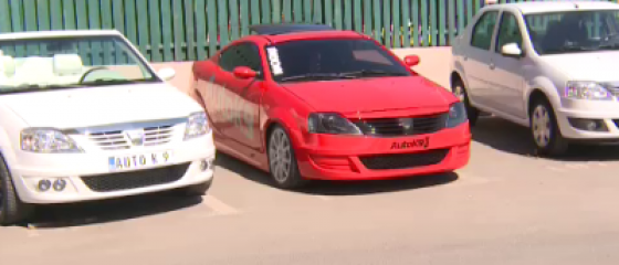 Un service auto din Bucuresti a creat primul Logan Coupe, cu 10.000 euro. Cum arata masina romaneasca cu 2 locuri