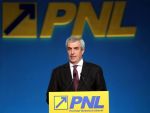 Fostul premier Calin Popescu Tariceanu se casatoreste pentru a cincea oara
