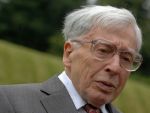 A murit Robert Edwards, pionier al fecundarii in vitro, recompensat cu premiul Nobel