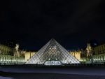 Muzeul Luvru din Paris, inchis din cauza hotilor de buzunare
