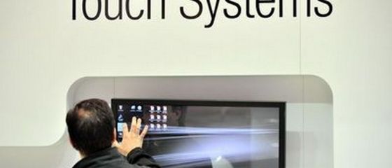 A aparut tehnologia care transforma hartia in touchscreen. Va fi disponibila pe piata in 2014