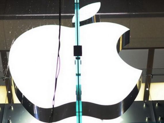 Actiunile Apple au scazut cu 43% fata de recordul din septembrie, pierzand titlul de cea mai valoroasa companie din lume