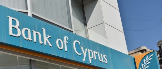 Banca Centrala din Cipru a respins ofertele BT si Raiffeisen pentru preluarea Bank of Cyprus Romania