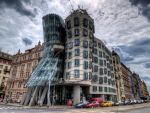 Cea mai ciudata idee de afaceri. O agentie de turism face turul coruptiei din Praga
