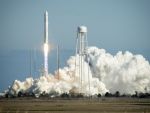 Vehiculul spatial Antares, lansat cu succes de compania Orbital Sciences, intr-un prim zbor test