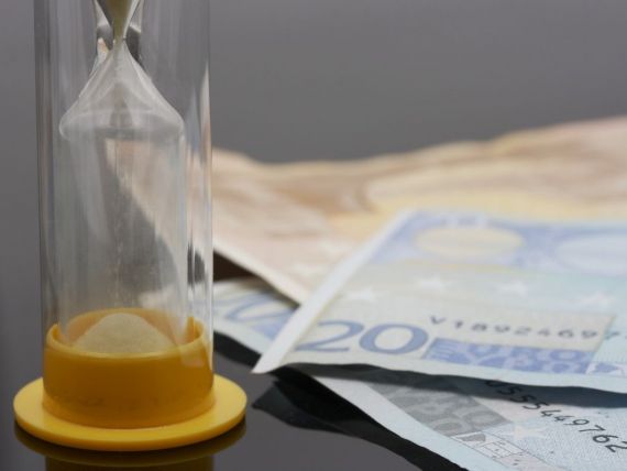 Ponta insista pe impozitarea salariilor de peste 1.000 euro ale bugetarilor si a pensiilor grase: Am multa rabdare