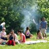 Va pregatiti de picnic? Riscati amenzi de 5.000 lei daca aprindeti gratare in spatii neamenajate