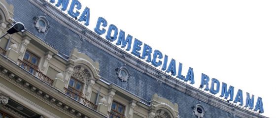 BCR isi limiteaza puternic pierderea, dar sub reducerea de provizioane. Profit operational in scadere