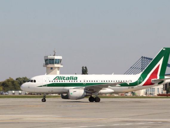 Nouazeci de angajati Alitalia, arestati pentru furturi de bagaje