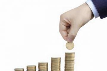 Salariul minim si ajutoarele sociale, majorate pentru a compensa cresterea pretului la energie. De azi, cresc si amenzile de circulatie