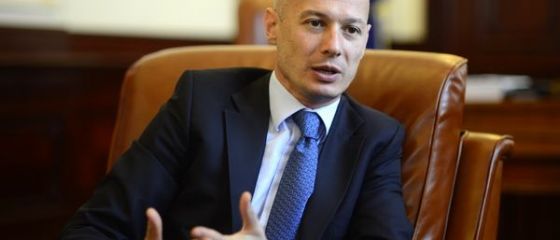 Bogdan Olteanu a demisionat din functia de viceguvernator al BNR, dupa plasarea sa in arest la domiciliu