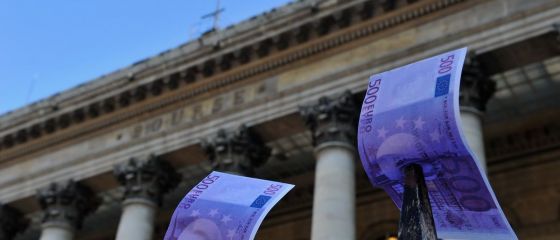 FMI recomanda Frantei sa incetineasca reducerea deficitului bugetar si sa faca reforme structurale