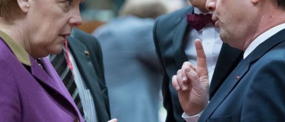 Hollande vrea sa revolutioneze organizarea UE si propune un guvern economic al zonei euro si uniune politica . Reactia Berlinului