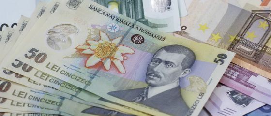 BNR anunta un curs in crestere pentru euro si in scadere pentru dolar si franc elvetian. Cu cat se tranzactioneaza moneda unica