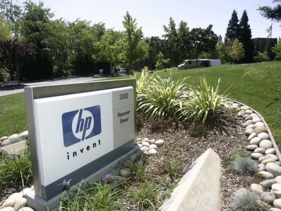Profitul HP a scazut cu 32% in primele trei luni ale anului, la 1 miliard de dolari