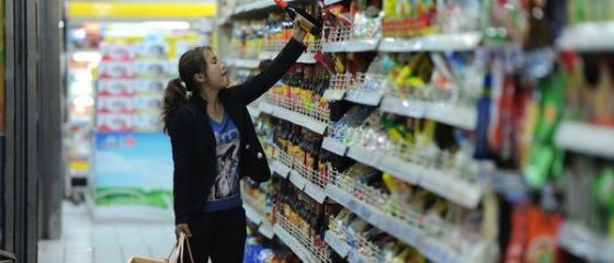 Mai mult de jumatate dintre romani isi fac cumparaturile in magazine de tip discount. Marcile proprii, din ce in ce mai cautate