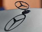 Mercedes-Benz implementeaza tehnologia codurilor QR, pentru a salva victimele accidentelor