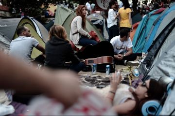 Protestele din Turcia, vazute din interior. Problema unei ascensiuni pe bani imprumutati