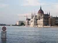 Dunarea a atins un nivel record de 8,9 metri la Budapesta