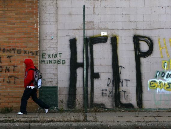 Metoda inedita prin care orasul depopulat Detroit vrea sa evite falimentul. Le Figaro: O alegere dureroasa . Detroit Free Press: Ne-am ipotecat viitorul