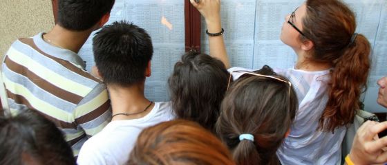 63% dintre candidatii la prima proba orala de bacalaureat au primit calificativ maxim