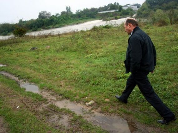 Basescu: Mi-ar placea sa am o ferma de 200-250 ha. As face credit la banca numai ca sa cumpar teren agricol