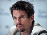 Ethan Hawke vine la Bucuresti pentru premiera filmului Before Midnight