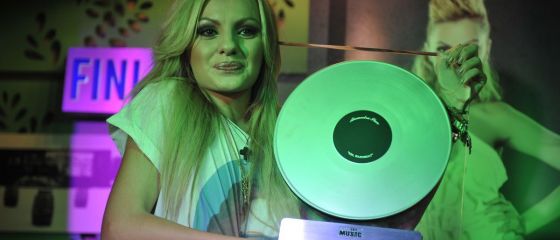 Alexandra Stan, un brand de succes. Cum a ajuns tanara de la malul marii un artist international vandut cu zeci de mii de euro pe concert