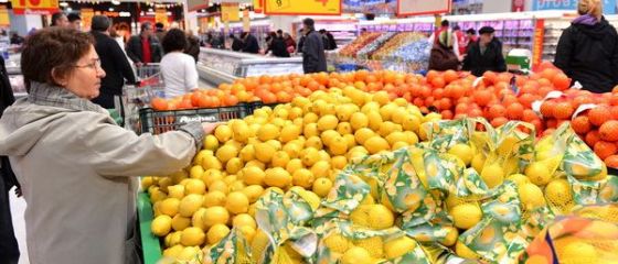 Fructe cu virusul hepatic A importate din Romania, Polonia si Bulgaria, retrase de piata italiana