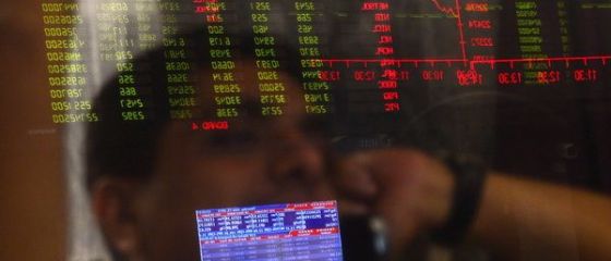 Leul si bursa, in cadere dupa decizia Fed. Cursul a urcat aproape de maximul anului