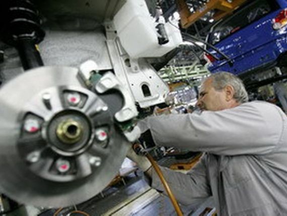 Compania din industria auto Dräxlmaier va concedia 300 de angajati din fabrica de la Pitesti