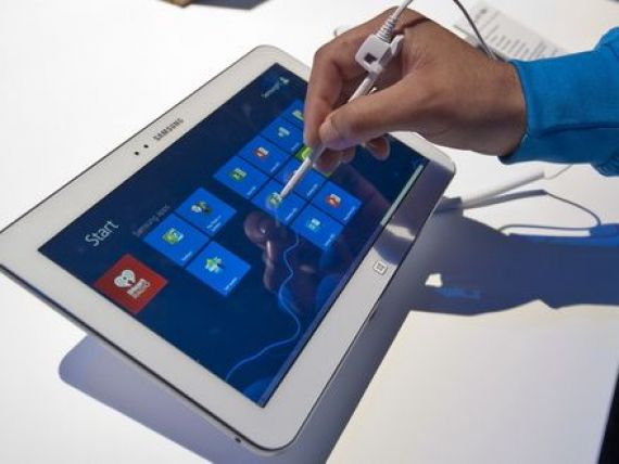 Samsung a dezvaluit tableta care ruleaza cu doua sisteme de operare