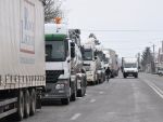 Ministerul Finantelor vrea sa monteze GPS-uri pe TIR-urile cu legume si fructe care intra in tara