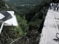 Tahograful autocarului cazut in prapastie in Muntenegru a fost gasit - presa
