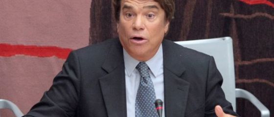 Controversatul om de afaceri Bernard Tapie, urmarit penal in Franta pentru frauda, intr-un dosar in care apare si numele sefului FMI, Christine Lagarde