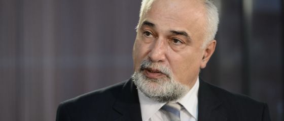 Senatul aproba inceperea urmaririi penale a fostului ministru Ion Ariton, dar respinge cererea in cazul lui Varujan Vosganian