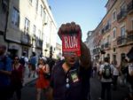 Portugalia este principala problema azi . Costul de finantare al tarii pe 10 ani a depasit 7% pentru prima data in 2013, dupa demisii