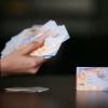 Primele carduri de sanatate ajung la pacienti. Ce date contin