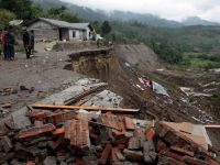 
	Cutremur cu magnitudinea de 6,4 in largul insulei indoneziene Sumatra
