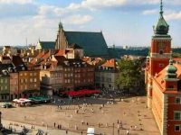 
	Polonia vrea sa renunte la disciplina bugetara din cauza incetinirii cresterii economice
