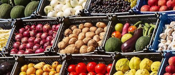 Schimbare pe piata hipermarketurilor. Retailerul care aduce un concept de design, premiera in Romania