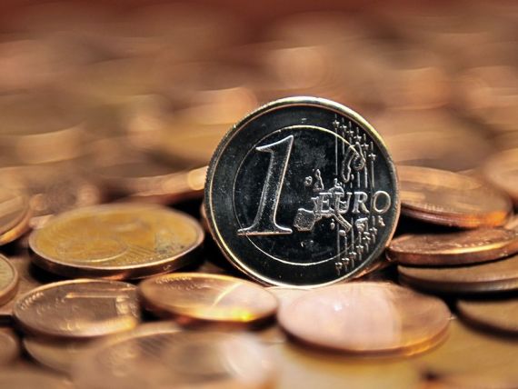 Contul curent al balantei de plati a avut in primele 5 luni un excedent de 314 milioane euro