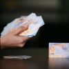 Guvernul cauta vinovatii pentru paguba de 1,3 mil. euro la tiparirea cadrurilor de sanatate. Fostul sef al CNAS il da in judecata pe Ponta, pentru calomnie